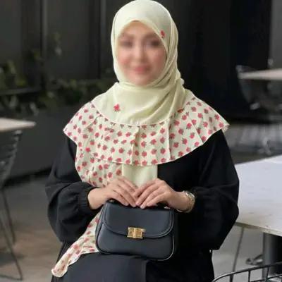 روسری چین دار مجلسی کرم روشن زرد