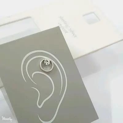 پیرسینگ گوش نگین دار ، جنس نقره عیار 925 ، ساخت کشور تایلند
