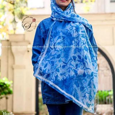 شال نخی آبی سفید پر طاووسی دو متری برند شیدی-144553