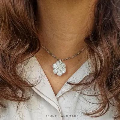 گردنبند ماوا