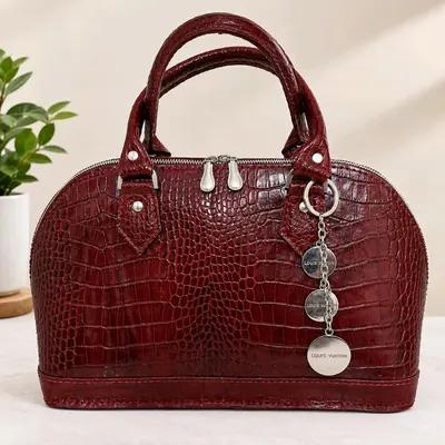 کیف چرم زنانه زرشکی مدل لویی ویتون