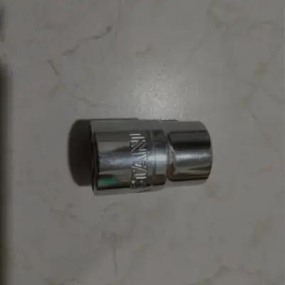 بکس شماره 18 میلیمتر درایو 1/2 استنلی