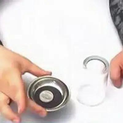 تردستی عبور سکه از لیوان