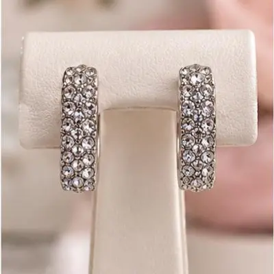 گوشواره نگیندار وارداتی
