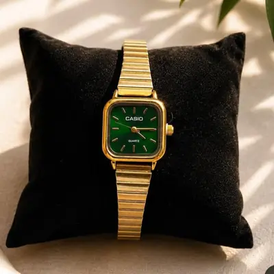 ساعت مچی زنانه کاسیو CASIO موتور با کیفیت مدل A 168 صفحه سبز