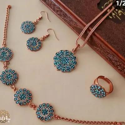 سرویس مس و فیروزه