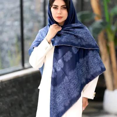 روسری نخی برشکا، قواره 135، کد 207