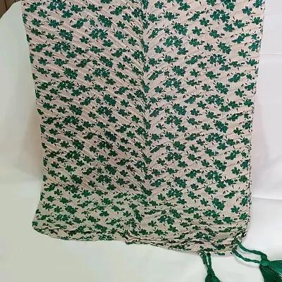 شال ترند تابستانی گلدار پلیسه