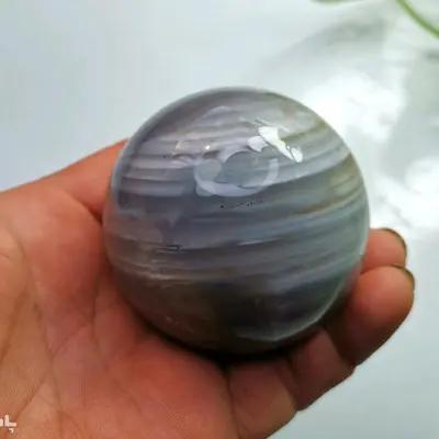 گوی زیبای عقیق خط دار