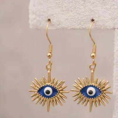 گوشواره چشم