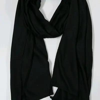 شال نخی مشکی ساده زنانه و دخترانه منگوله دار-152432