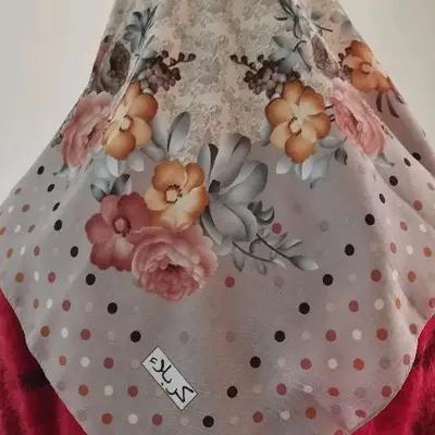 روسری بنفش مایل به ابی