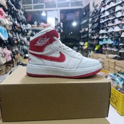 کفش جردن ساقدار سفید قرمز