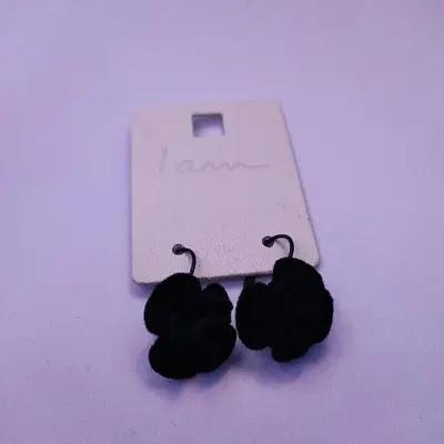 گوشواره طرح مخمل