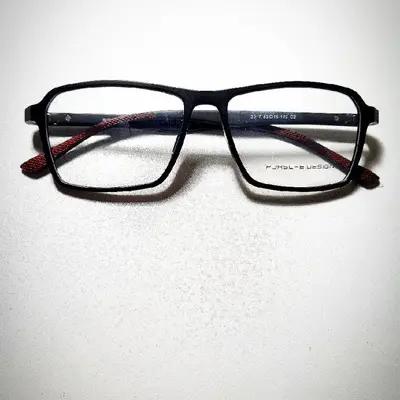 عینک طبی کائوچو اسپرت