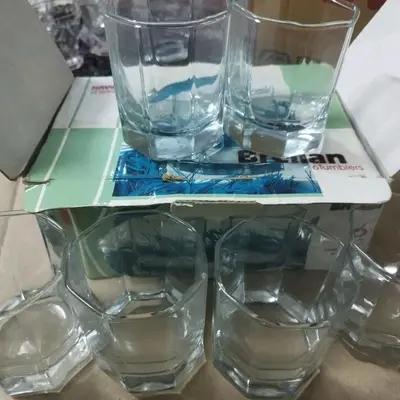 نیم لیوان شش ضلعی قدیمی مجموعه شش عددی