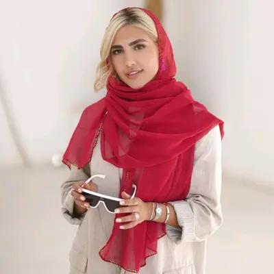 شال حریر کریشه مجلسی یلدا دورپولکی زرشکی در رنگ بندی