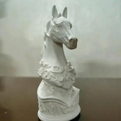 بیس خام اسب کاوالی،سنگ مصنوعی