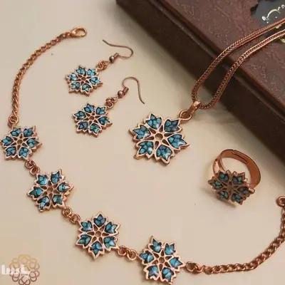 سرویس مس و فیروزه