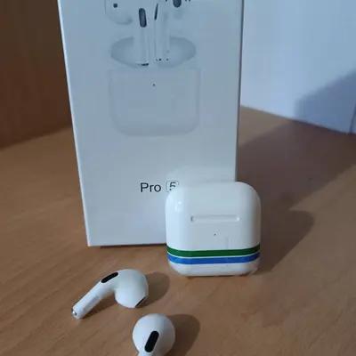 ایرپاد بلوتوثی مدل Pro 5 | طراحی خاص و فسقلی + کیس پاوربانک‌دار-148797
