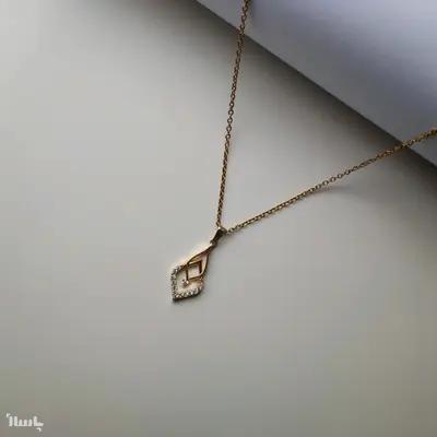 گردنبند نگین دار زنانه