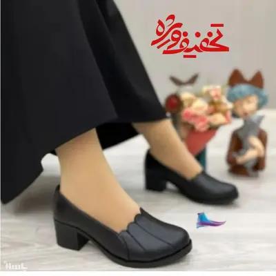 کفش زنانه پاشنه دارهلالی مدل خورشیدی رویه چرم بیاله فروش عمده و کارتنی