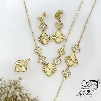 سرویس طرح طلا مدل ونکلیف نگین دار کد 22147